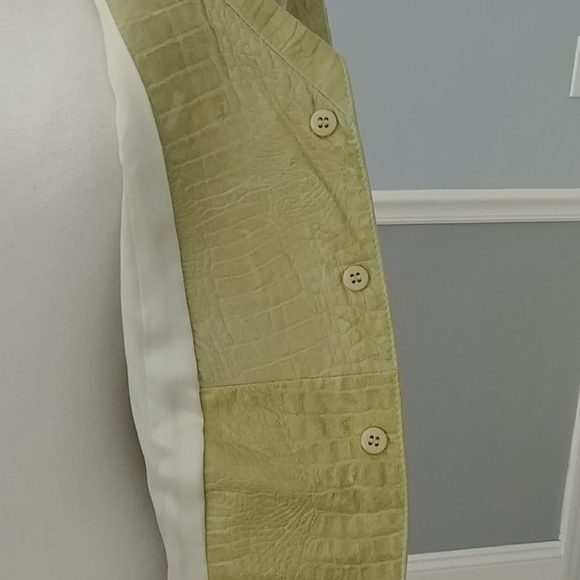 Jacket - Picture 7 of 11